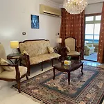 Sunny 2Br Apartment In Maadi