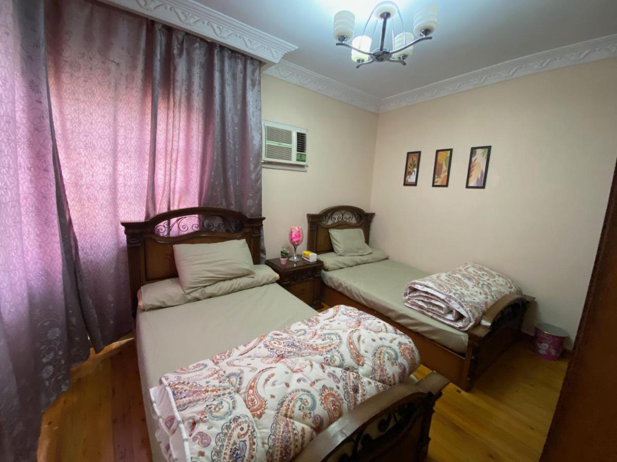Sunny 2br In Maadi Apartment Kairo