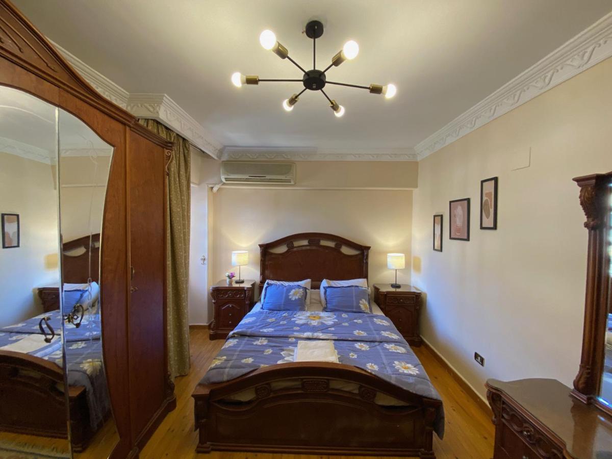 Sunny 2br In Maadi